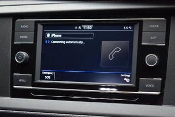 Volkswagen Transporter 2.0 BiTDI T30 Highline Kombi Double Cab 5dr Diesel DSG 4Motion S