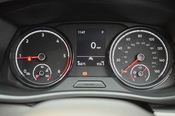 Volkswagen Transporter 2.0 BiTDI T30 Highline Kombi Double Cab 5dr Diesel DSG 4Motion S