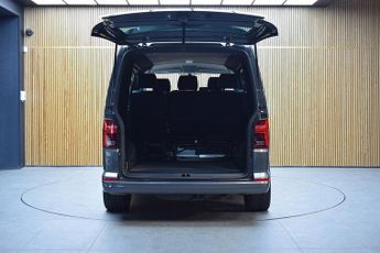 Volkswagen Transporter 2.0 BiTDI T30 Highline Kombi Double Cab 5dr Diesel DSG 4Motion S