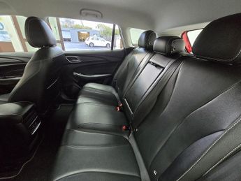 MG MG5 Exclusive Long Range