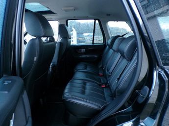 Land Rover Range Rover Sport TD V6 HSE