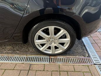 Volvo V40 1.5 T3 Inscription Edition Hatchback 5dr Petrol Auto Euro 6 (s/s