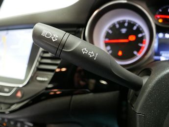 Vauxhall Astra i Turbo SRi Nav