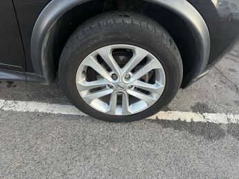 Nissan Juke 1.6 Bose Personal Edition SUV 5dr Petrol XTRON Euro 6 (112 ps)