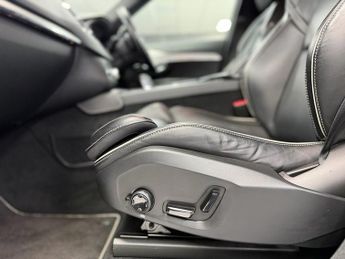 Volvo XC90 h T8 Twin Engine R-Design