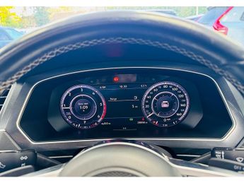 Volkswagen Tiguan TDI BlueMotion Tech R-Line