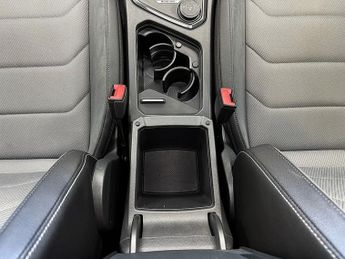 Volkswagen Tiguan TDI BlueMotion Tech R-Line