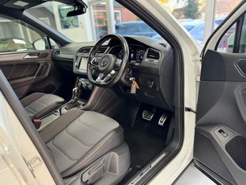 Volkswagen Tiguan TDI BlueMotion Tech R-Line