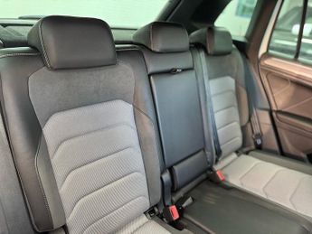 Volkswagen Tiguan TDI BlueMotion Tech R-Line