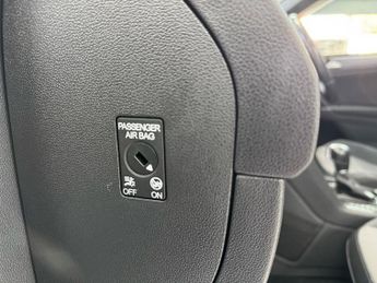 Volkswagen Tiguan TDI BlueMotion Tech R-Line