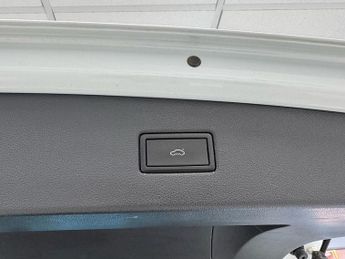 Volkswagen Tiguan TDI BlueMotion Tech R-Line