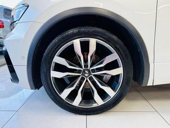 Volkswagen Tiguan TDI BlueMotion Tech R-Line