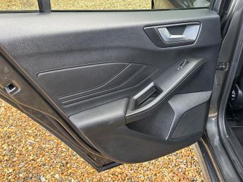Ford Focus 1.5 EcoBoost ST-Line X Automatic