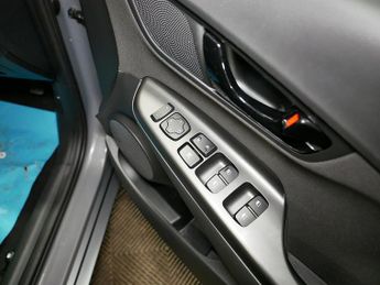 Hyundai KONA h-GDi Premium