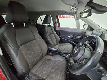 Toyota Yaris Cross VVT-h Excel