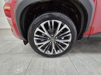Toyota Yaris Cross VVT-h Excel
