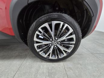 Toyota Yaris Cross VVT-h Excel
