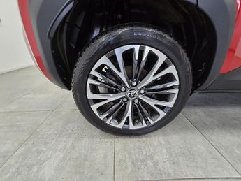 Toyota Yaris Cross VVT-h Excel