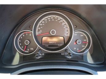 Volkswagen UP Up By Beats Bluemotion Technology