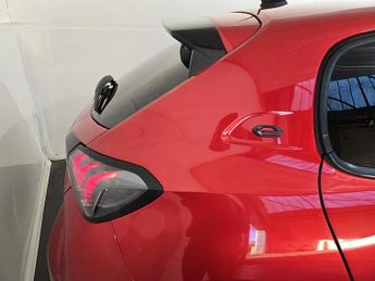 Peugeot E-208 Allure