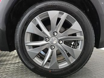 Peugeot E-208 Allure