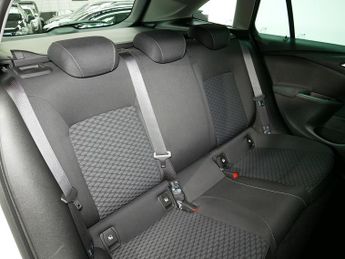 Vauxhall Astra CDTi ecoFLEX Design