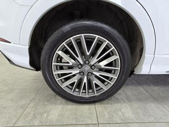 Audi Q3 TFSI CoD S line