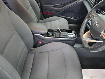 Hyundai IONIQ Premium