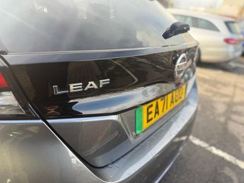 Nissan Leaf 40kWh Tekna Hatchback 5dr Electric Auto (150 ps)