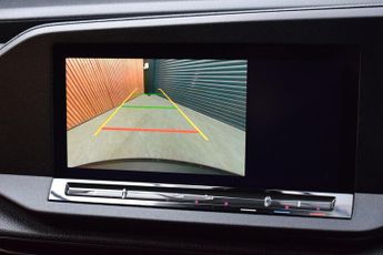 Volkswagen Caddy Maxi 2.0 TDI C20 Commerce Pro Panel Van 6dr Diesel DSG LWB Euro 6 (s/