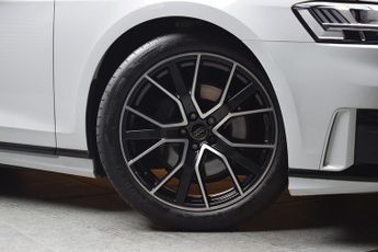Audi A8 3.0 TDI V6 50 Black Edition Saloon 4dr Diesel Tiptronic quattro 