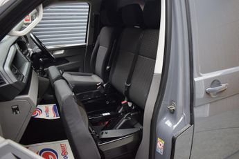 Volkswagen Transporter TDI T28 Highline