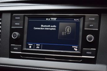 Volkswagen Transporter TDI T28 Highline