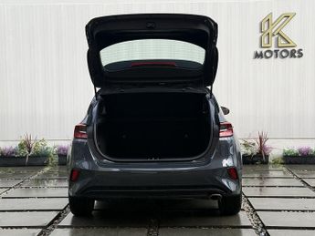 Kia Ceed 1.6 CRDi MHEV 2 Hatchback 5dr Diesel Hybrid Manual Euro 6 (s/s) 