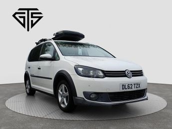 Volkswagen Golf R Cross Touran