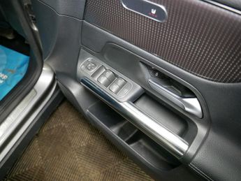 Mercedes-Benz GLA GLA200 Sport