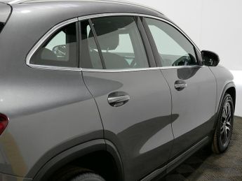 Mercedes-Benz GLA GLA200 Sport