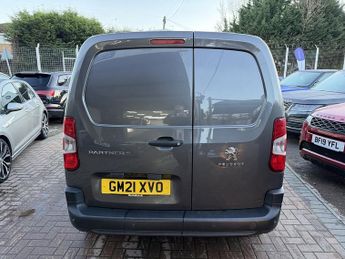 Peugeot Partner 1.5 BlueHDi 1000 Professional Standard Panel Van 5dr Diesel EAT8