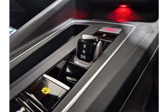 Volkswagen Golf TSI GTI