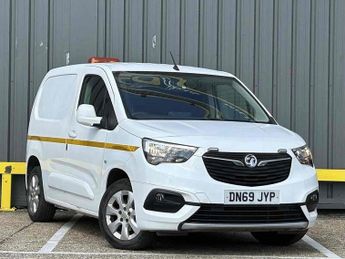 Vauxhall Combo 1.5 Turbo D 2000 Limited Edition Nav Panel Van 4dr Diesel Manual