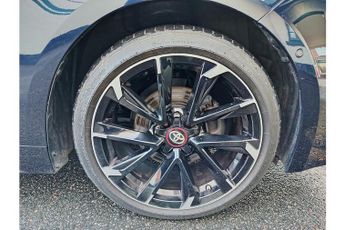 Toyota Corolla VVT-h GR SPORT