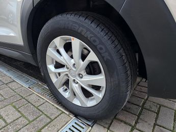 Hyundai TUCSON 1.6 T-GDi SE Nav SUV 5dr Petrol DCT Euro 6 (s/s) (177 ps)