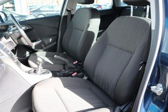 Vauxhall Astra CDTi ecoFLEX Exclusiv