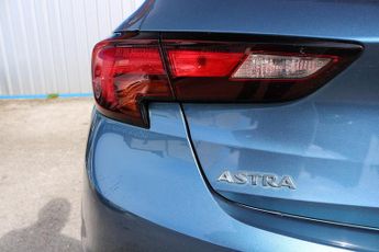Vauxhall Astra CDTi ecoFLEX Design