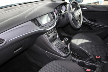 Vauxhall Astra CDTi ecoFLEX Design