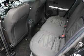 Kia Ceed CRDi EcoDynamics 1