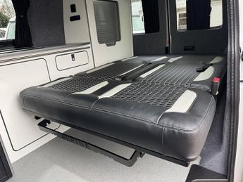 Volkswagen Transporter T6 T30 102 SWB