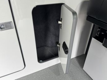 Volkswagen Transporter T6 T30 102 SWB