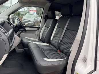 Volkswagen Transporter T6 T30 102 SWB