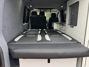 Volkswagen Transporter T6 T30 102 SWB